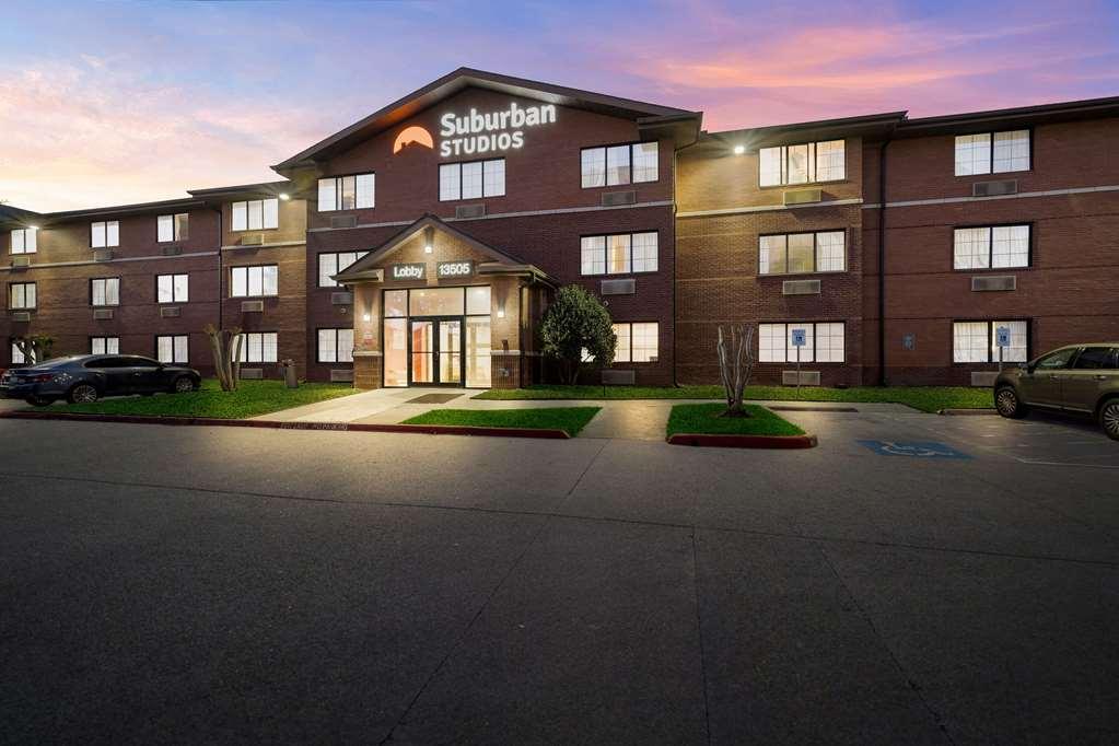 Suburban Studios Houston North I-45 Exteriör bild