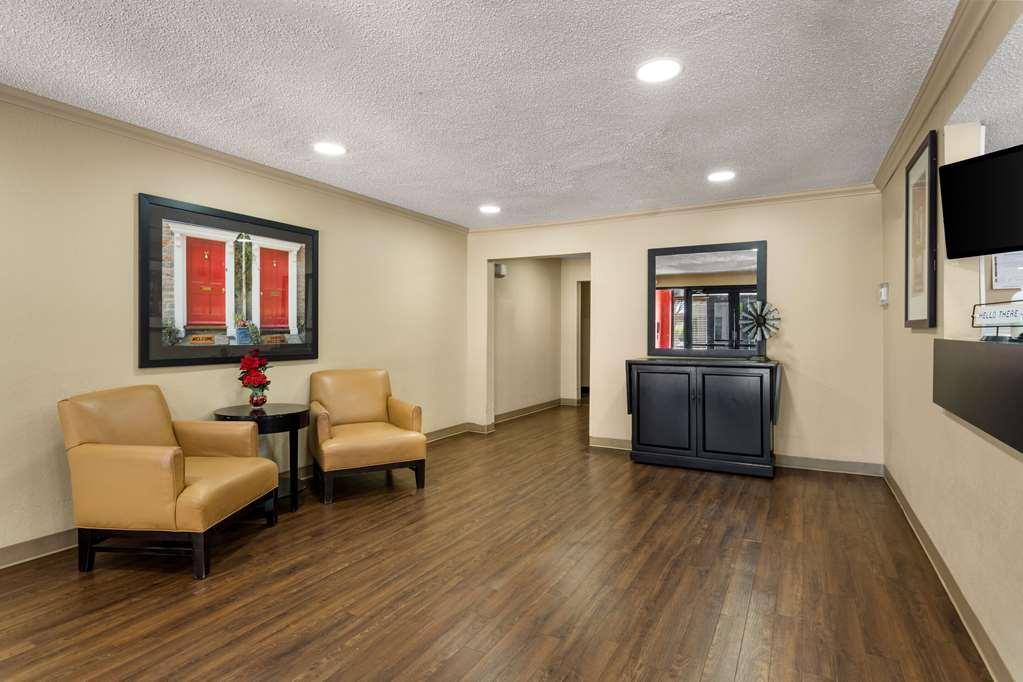 Suburban Studios Houston North I-45 Inreriör bild